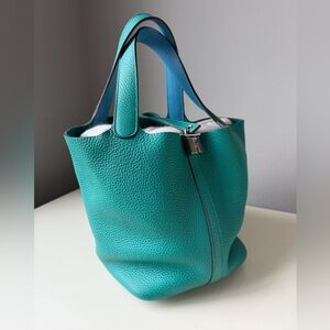 2019 Clemence Hermes Picotin 22 - Authentic